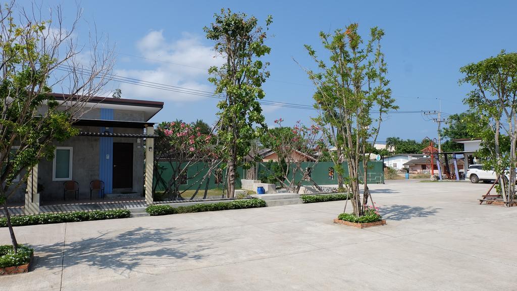 Lullaby Boutique Resort Thap Sakae Exterior foto